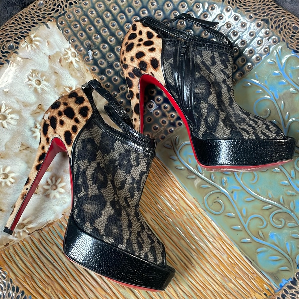 Christian Louboutin RARE Platform Stilettos vintage - Picture 1 of 7